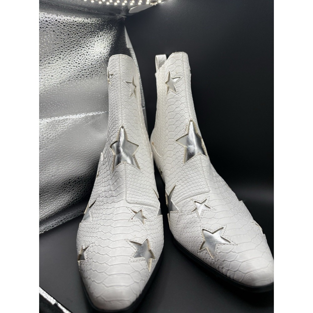 Betsy Johnson Women's 10 Silver Star Cowgirl Short Boots White Shiny Faux Snake - Picture 7 of 12